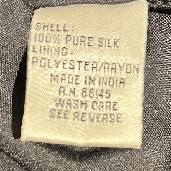 'Cecily Brown' Black and White Beaded Top with Floral Design size Large - Picture 9 of 13